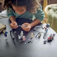 LEGO® Star Wars™ 75372 Bojový balíček Klonového vojaka a Bojového droida 4