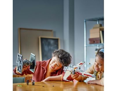LEGO® Star Wars™ 75393 Stíhačka TIE a X-wing – kombinovaná stavebnica