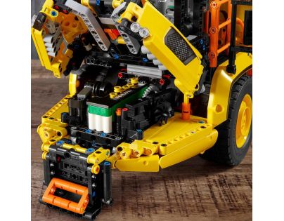LEGO® Technic 42114 Kĺbový dumper Volvo 6x6