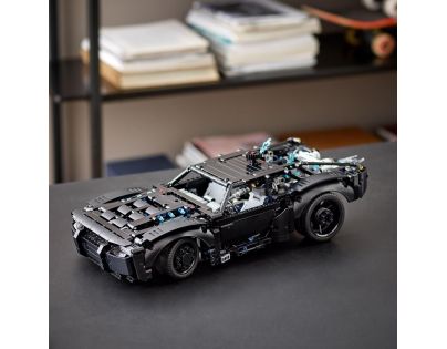 LEGO® Technic 42127 Batman Batmobil - Poškodený obal