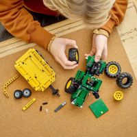 LEGO® Technic 42136 John Deere 9620R 4WD Tractor - Poškodený obal 3