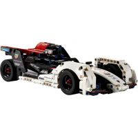 LEGO® Technic 42137 Formula E® Porsche 99X Electric 2