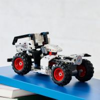 LEGO® Technic 42150 Monster Jam™ Monster Mutt™ Dalmatín 5