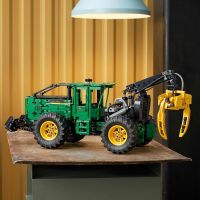 LEGO® Technic 42157 Lesný traktor John Deere 948L-II 5