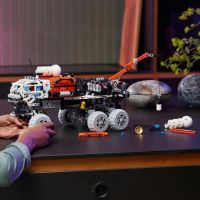 LEGO® Technic 42180 Prieskumné vozítko s posádkou na Marse 3