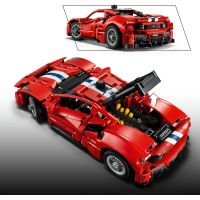 LEGO® Technic 42235 Auto Ferrari 488 Pista 4