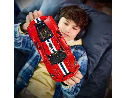 LEGO® Technic 42235 Auto Ferrari 488 Pista