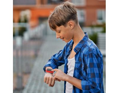 Lexibook Bluetooth hodinky Spiderman s kamerou a 8GB SD kartou