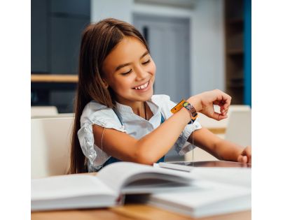 Lexibook Hodinky s kamerou Naruto a 8GB SD kartou