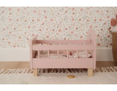 Little Dutch Postieľka pre bábiky drevená s perinkou Pink