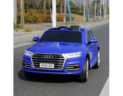 Made Elektrický model auta Audi Q5 modré