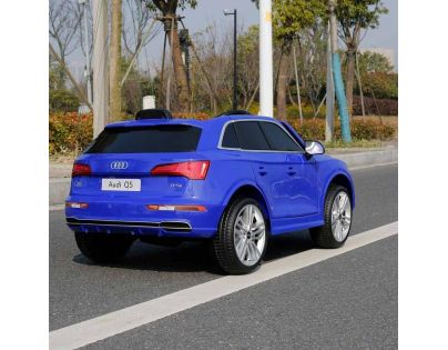 Made Elektrický model auta Audi Q5 modré