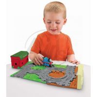 Fisher Price Mašinka Tomáš Take-n-Play hrací kufříková sada - Tomáš na farmě 4