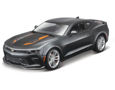 Maisto 2017 Chevrolet Camaro 50th Anniversary metal šedá 1 : 18