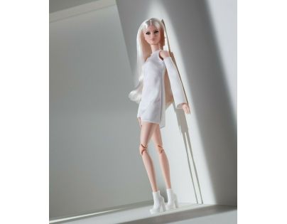 Mattel Barbie Basic vysoká blondínka