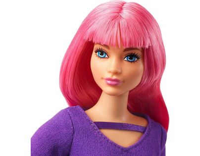 Mattel Barbie cestovatelka růžové vlasy - Daisy
