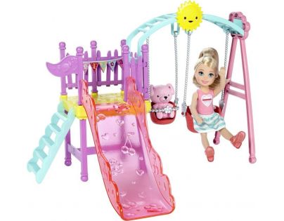 Mattel Barbie Chelsea a doplňky Dětské hřiště