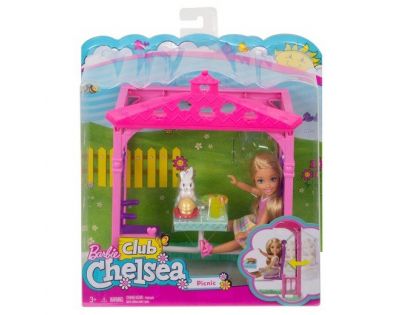 Mattel Barbie Chelsea s doplňky Zahradní houpačka