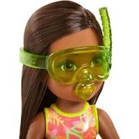 Mattel Barbie Dreamtopia Chelsea s doplnkami na pláž černoška 4