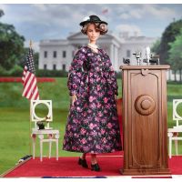 Mattel Barbie inšpirujúce ženy Eleanor Roosevelt 4