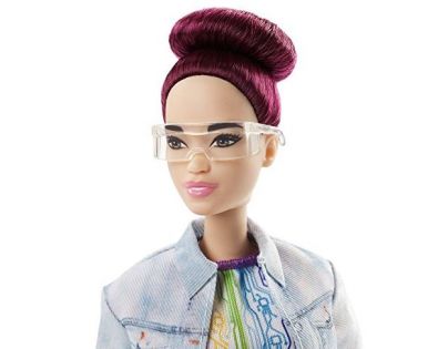 Mattel Barbie inženýrka robotiky Fialovláska