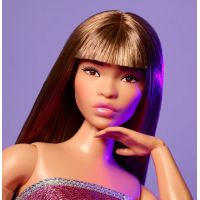 Mattel Barbie Looks brunetka v ružových mini šatách - Poškodený obal 4