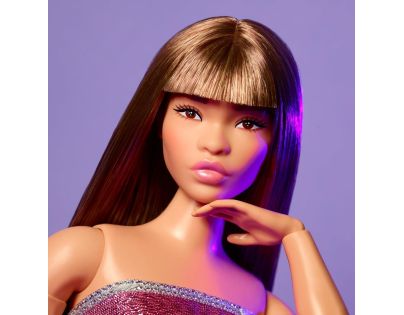 Mattel Barbie Looks brunetka v ružových mini šatách - Poškodený obal