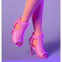 Mattel Barbie Looks brunetka v ružových mini šatách - Poškodený obal 6