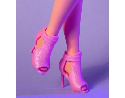 Mattel Barbie Looks brunetka v ružových mini šatách - Poškodený obal