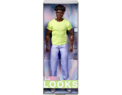 Mattel Barbie Looks Ken s čiernymi kučeravými vlasmi v Y2K outfite