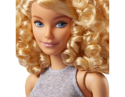 Mattel Barbie modelka 70