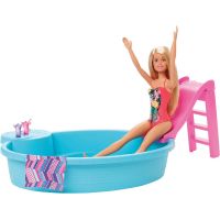 Mattel Barbie bábika a bazén 2