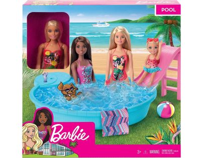 Mattel Barbie bábika a bazén