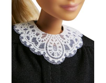 Mattel Barbie sudkyňa beloška