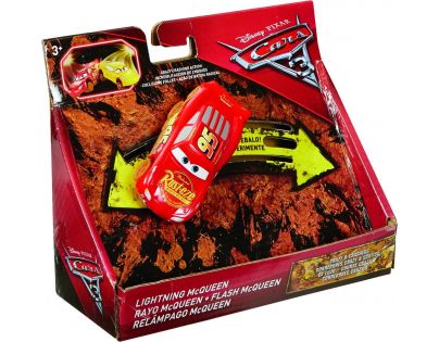 Mattel Cars 3 bláznivá autá Ligtning McQueen