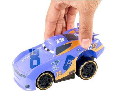 Mattel Cars 3 natahovací auta Danny Swervez