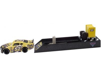 Mattel Cars 3 vystreľovací s autíčkom Brian Spark
