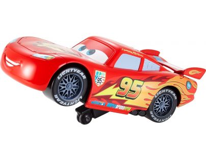 Mattel Cars natahovací autíčko červený