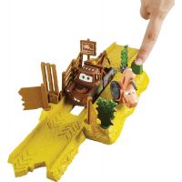 Mattel Cars vystreľovacie - Tractor Tippin 2