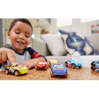 Mattel Cars XRS odpružený závoďák Barry DePedal 5