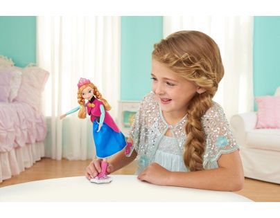 Mattel Disney Frozen korčuliarky Anna