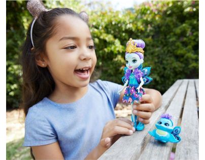 Mattel Enchantimals bábika Patter Peacock