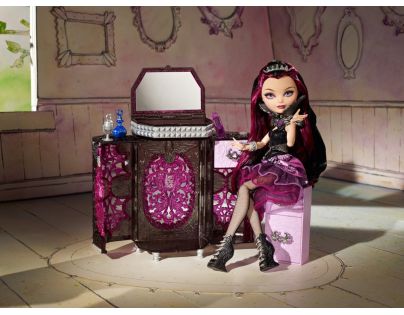 Mattel Ever After High Šperkovnice - Raven Queen