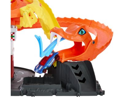 Mattel Hot Wheels City Hladná kobra útočí na pizzerku