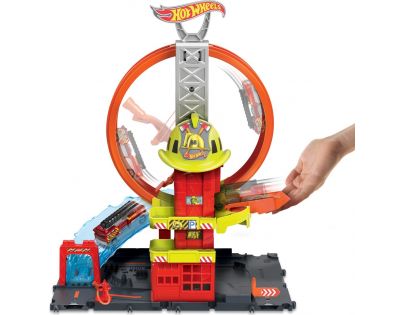Mattel Hot Wheels City Super Hasičská stanica so slučkou