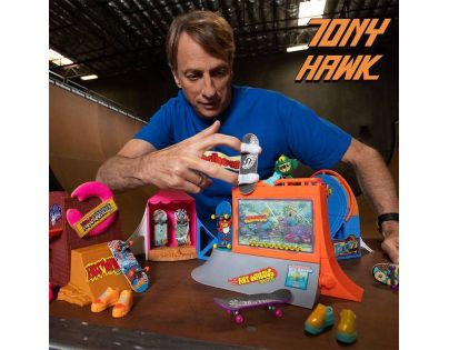 Mattel Hot Wheels fingerboard a boty 10,5 cm Gnarly Throwback