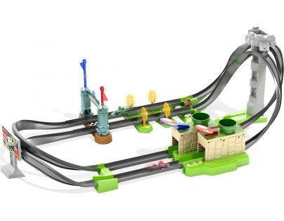 Mattel Hot Wheels Mario Kart dvojitý závodný okruh