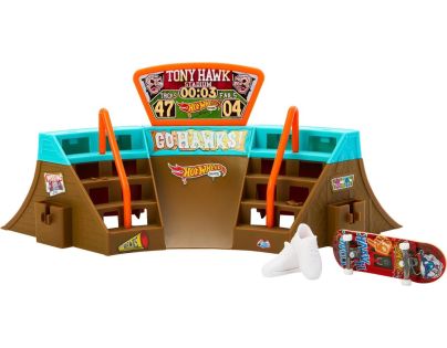 Mattel Hot Wheels Skates Fingerboard skatepark Herný set Stadium Skatepark - Poškodený obal