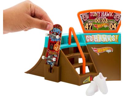 Mattel Hot Wheels Skates Fingerboard skatepark Herný set Stadium Skatepark - Poškodený obal
