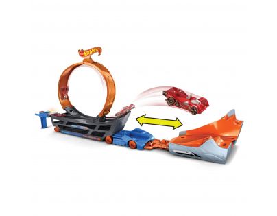 Mattel Hot Wheels Ťahač a pojazdná Dráha - Poškodený obal